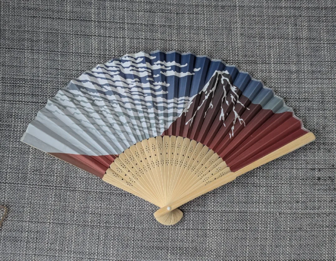 Japanese paper folding fan with Mt. Fuji design thumbnail
