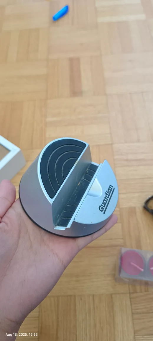 Guardian Phone Stand image indicator(2)