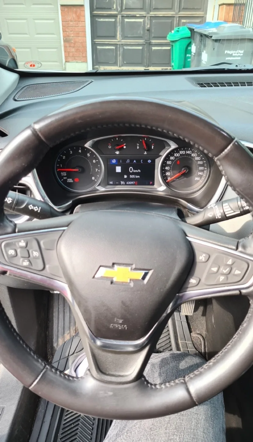 2019 Chevrolet Equinox AWD LT 2.0T image indicator(3)