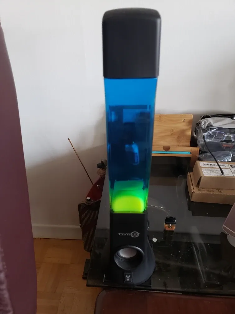 tzumi ColorFlow Hi-Fi Speaker Lamp - 16.5" Tall image indicator(4)