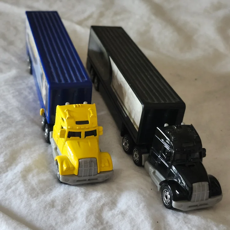 Yamaha & Goodyear Toy Trucks thumbnail