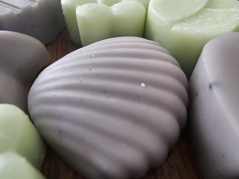 Assorted Wax Melts - Seashells, Hearts, Flowers - photo 5