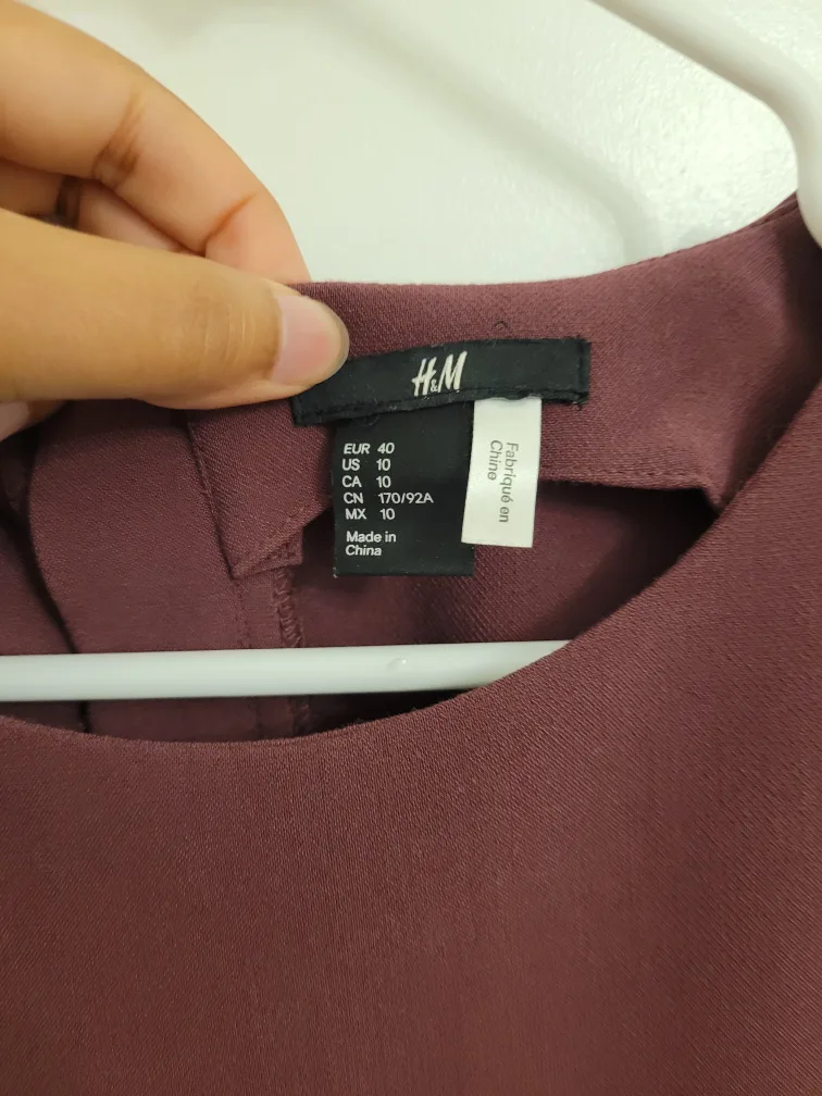 H&M Dress - Size 10 - Burgundy image indicator(3)
