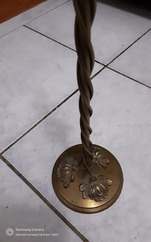 Decorium TNX Nouveau Flower Candlestick, BRASS image indicator(2)