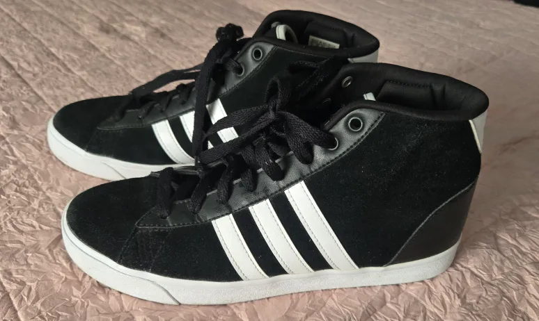 Original Retro Adidas Neo Cloudfoam High Top Sneakers thumbnail