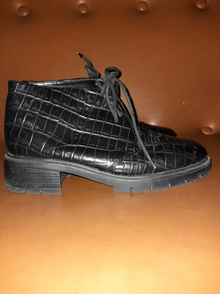 Black Ankle Boots with Crocodile Pattern image indicator(4)