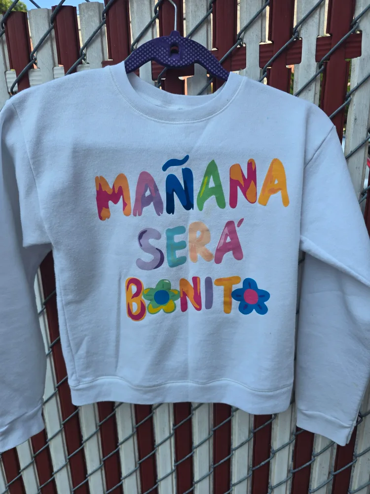 Mañana Será Bonito White Sweatshirt - Size L (14-16) thumbnail