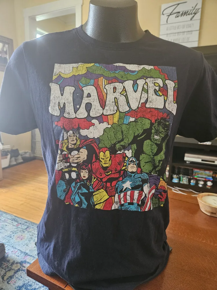 Marvel and Star Wars Graphic T-Shirts - Size L