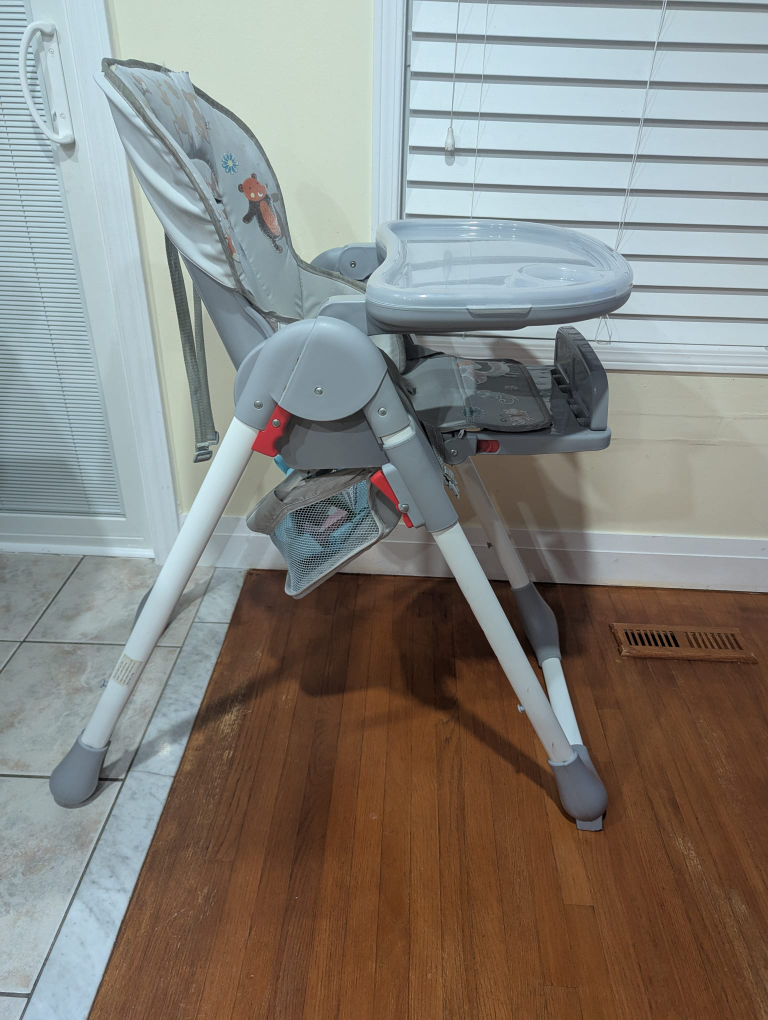 Living Basics High Chair - photo 2