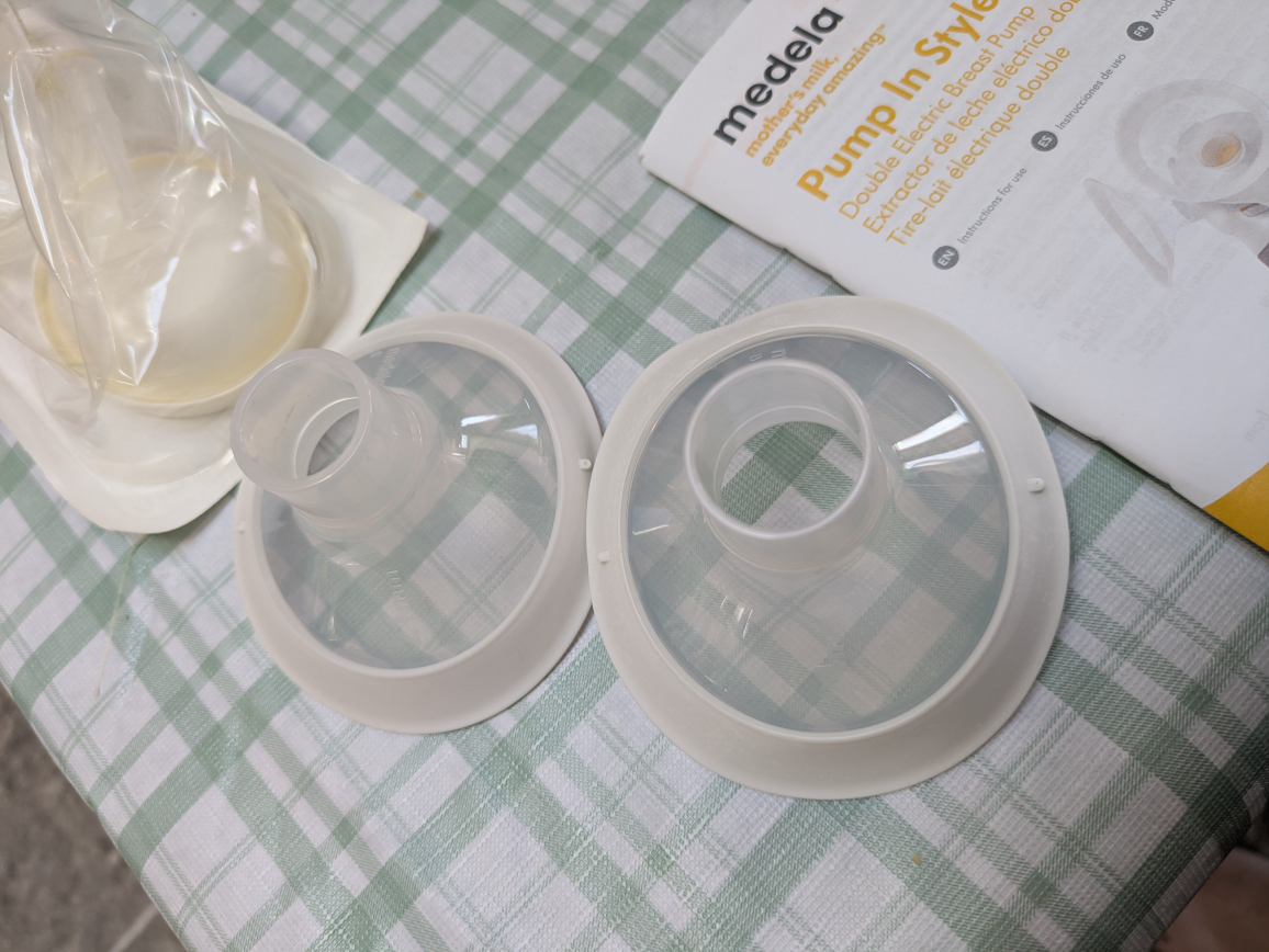 Medela Pump In Style Double Electric Breast Pump - photo 5