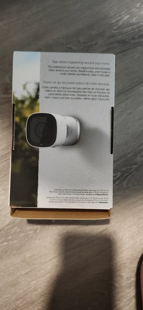 New Telus Wifi Outdoor Security Camera image indicator(3)