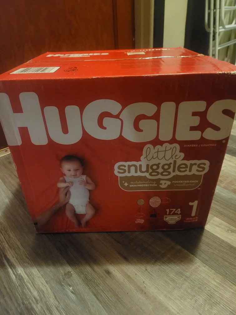 Huggies Little Snugglers Diapers, Size 1, 174 Count thumbnail