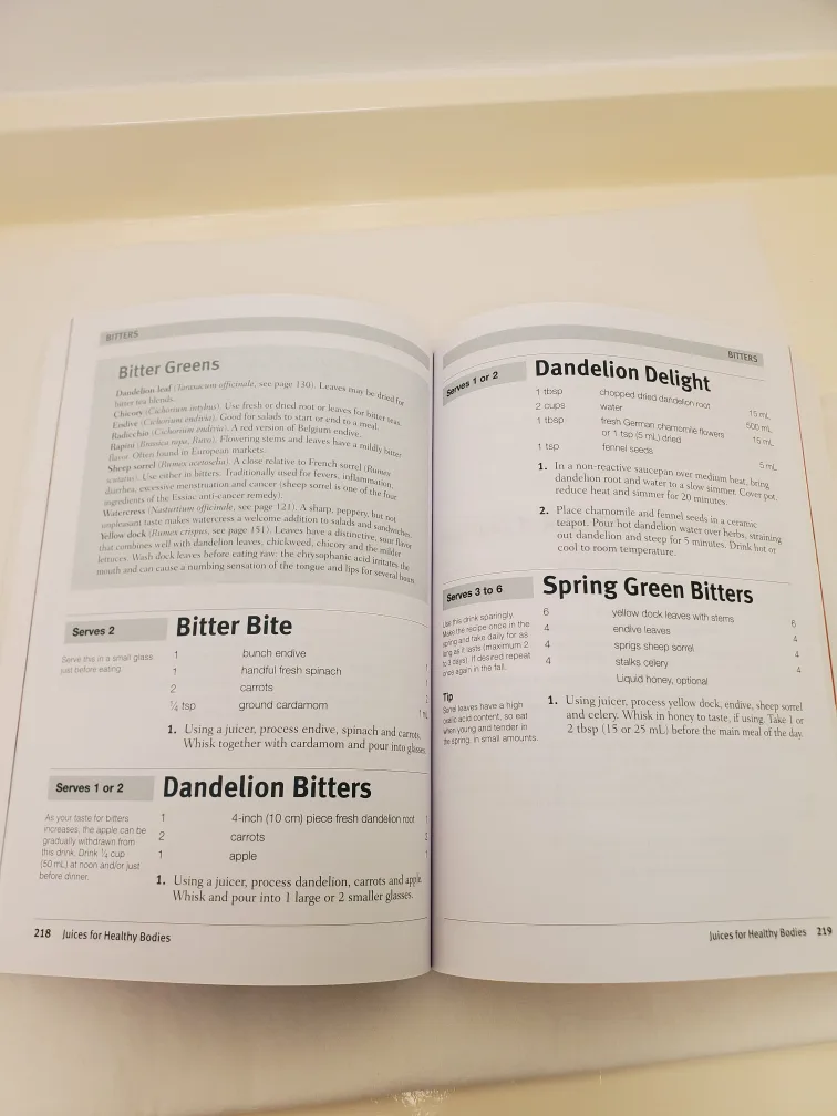 The Juicing Bible image indicator(3)