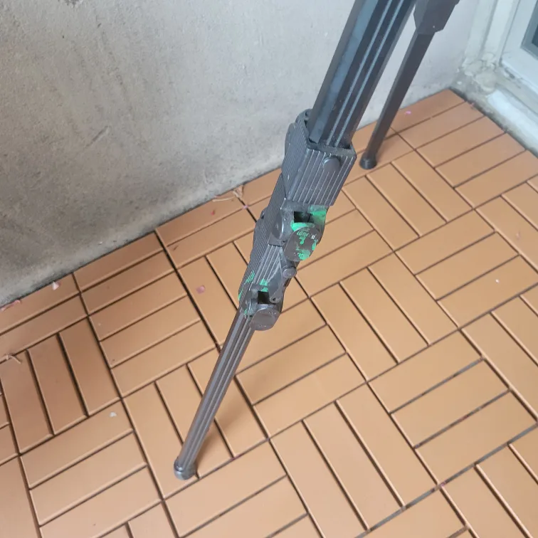 Heritage Easel Tripod image indicator(4)