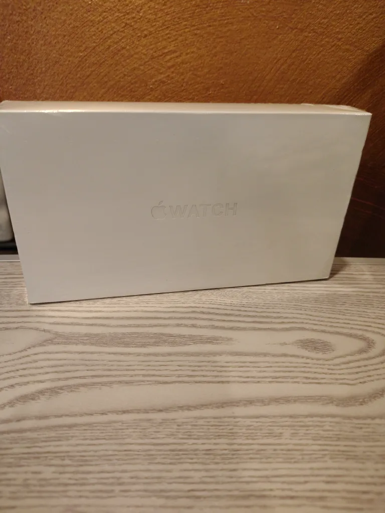 New Apple Watch Ultra 2 49mm Titanium thumbnail