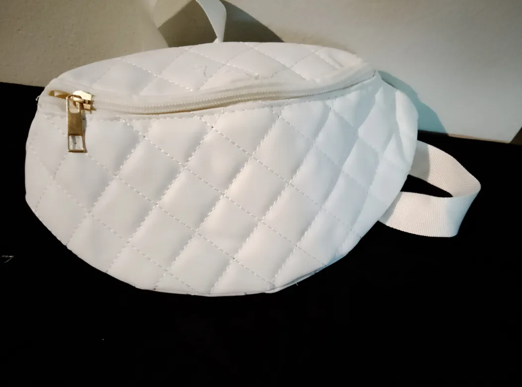 White Quilted Fanny Pack thumbnail