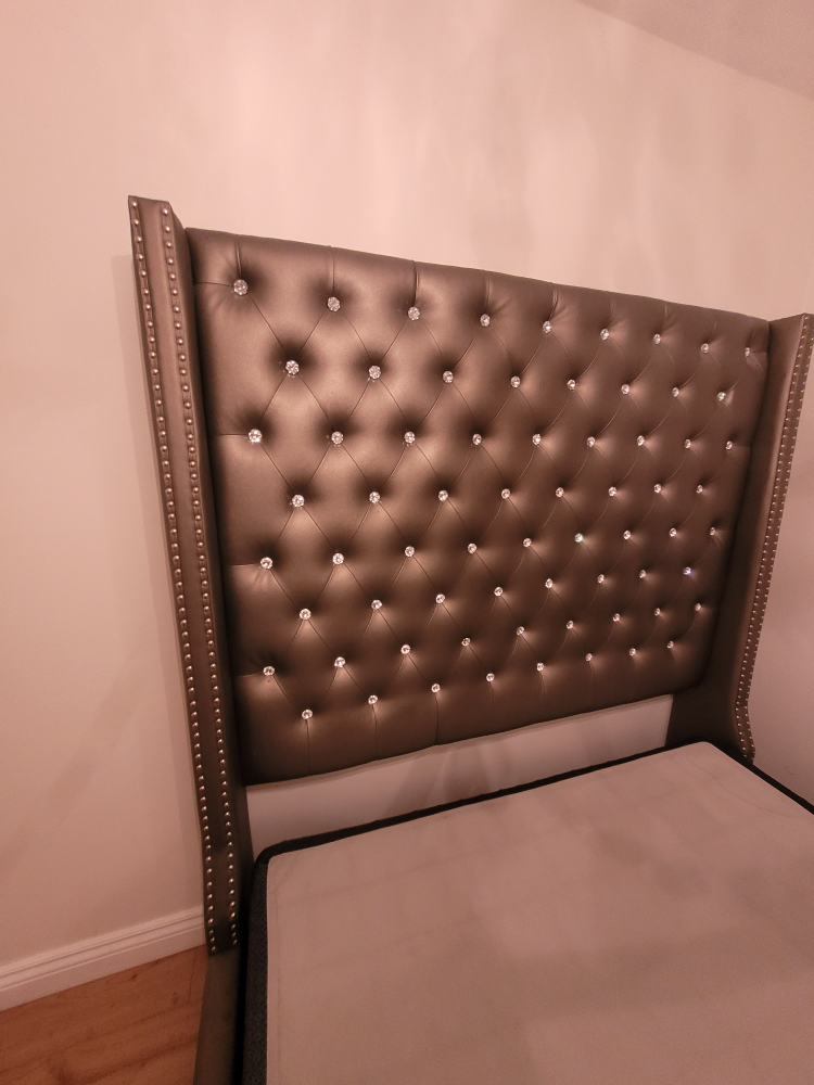 Upholstered Bed Frame with Tufted Headboard - photo 5
