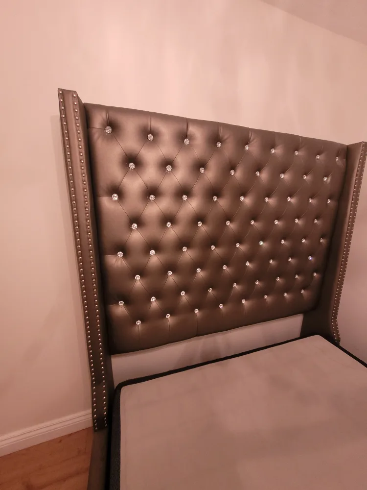 Upholstered Bed Frame with Tufted Headboard image indicator(5)