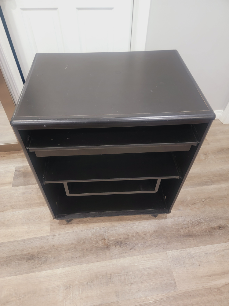 free TV stand - photo 3