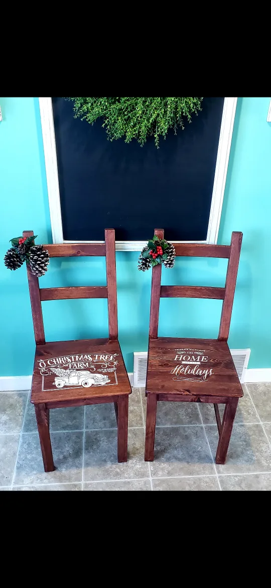 Christmas chairs thumbnail