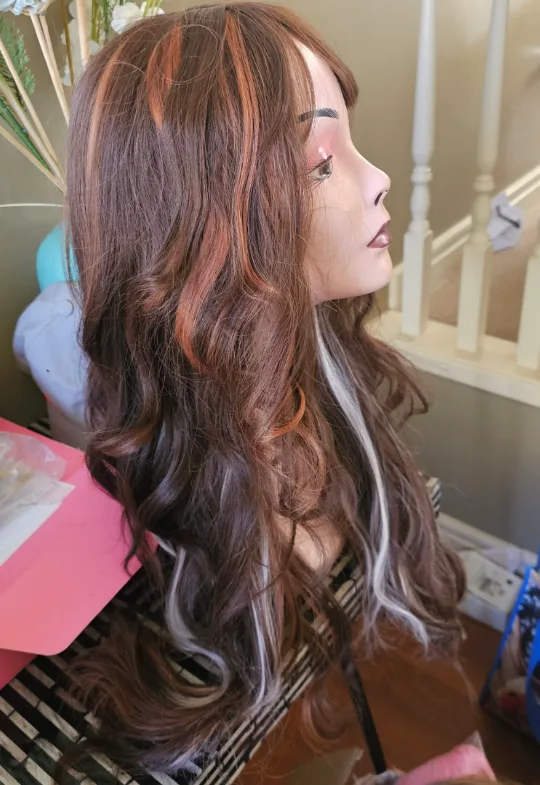 Wig - Brown with Highlights image indicator(2)