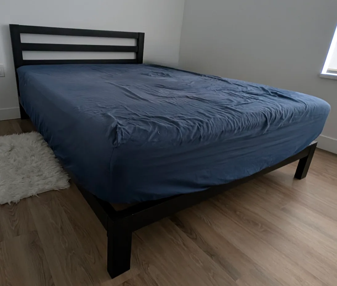 Zinus Queen 8" Mattress + Bed Frame thumbnail