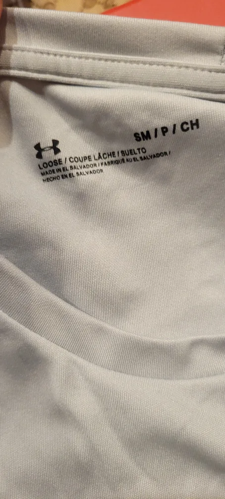 Under Armour Youth Hoodie - Size YLG/YXL image indicator(6)