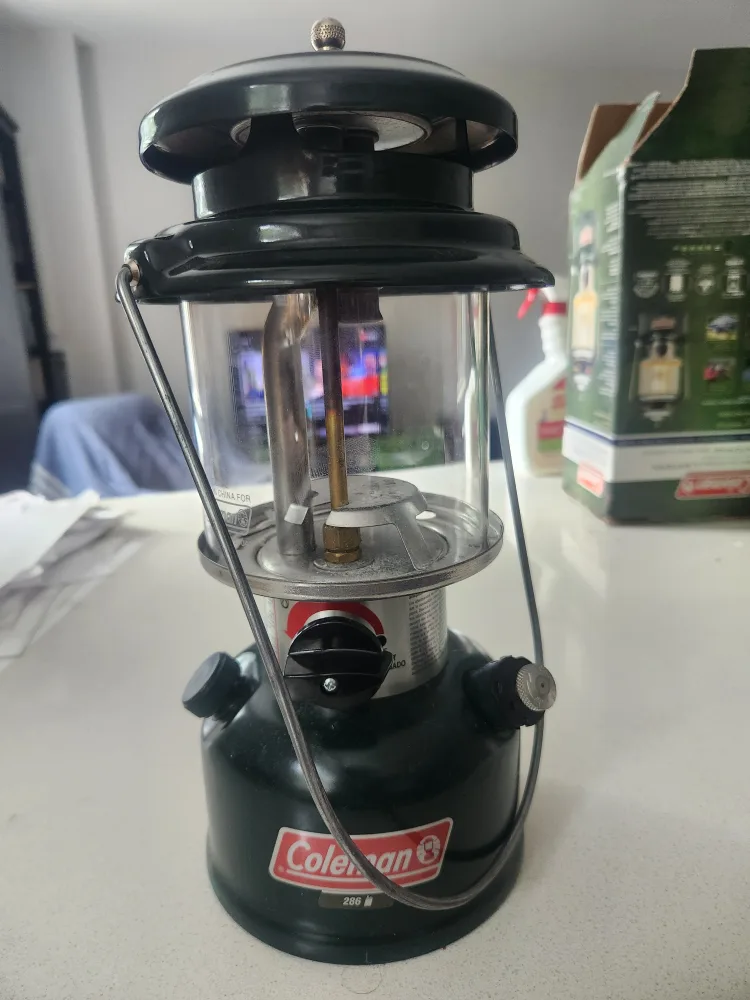 Coleman Classic Adjustable Lantern 286B thumbnail