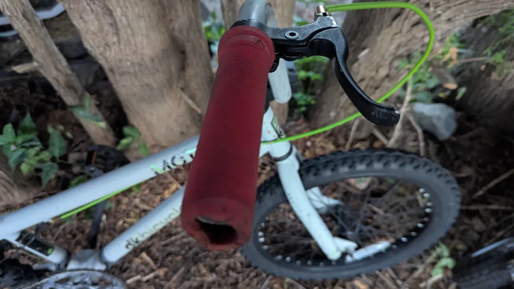 DK Bicycles Motive BMX Bike image indicator(4)