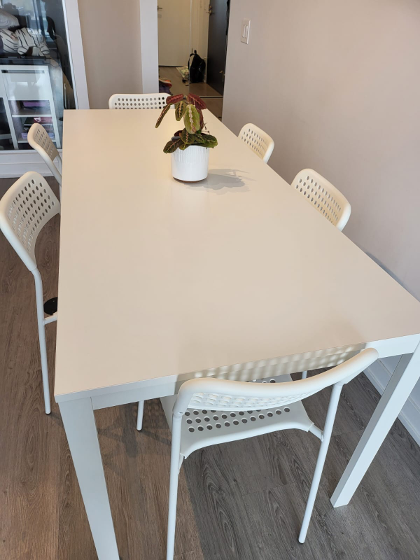 IKEA Extendable Dining Table and Chairs - photo 3