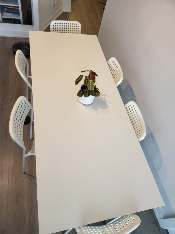 IKEA Extendable Dining Table and Chairs - photo 5
