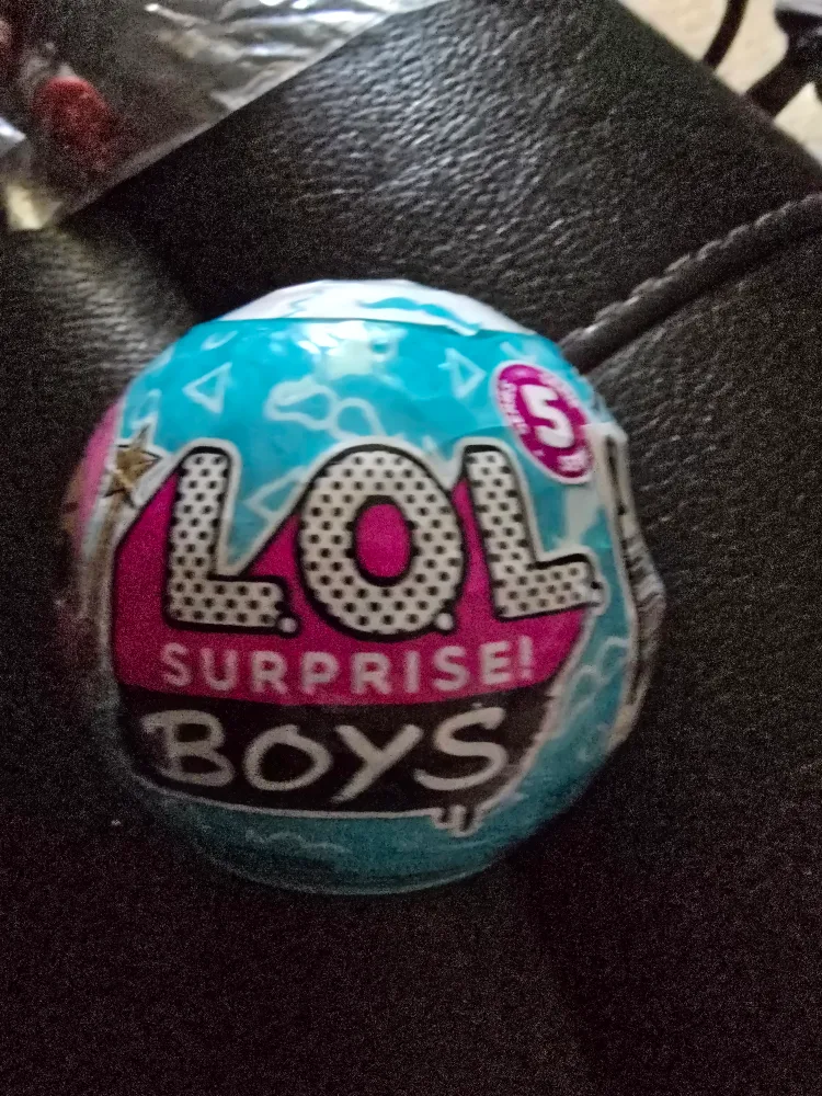 L.O.L. Surprise! Boys Series 1 or 2 Blind Pack thumbnail