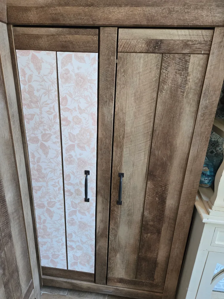 Wooden Storage Cabinet with Floral Panels image indicator(2)