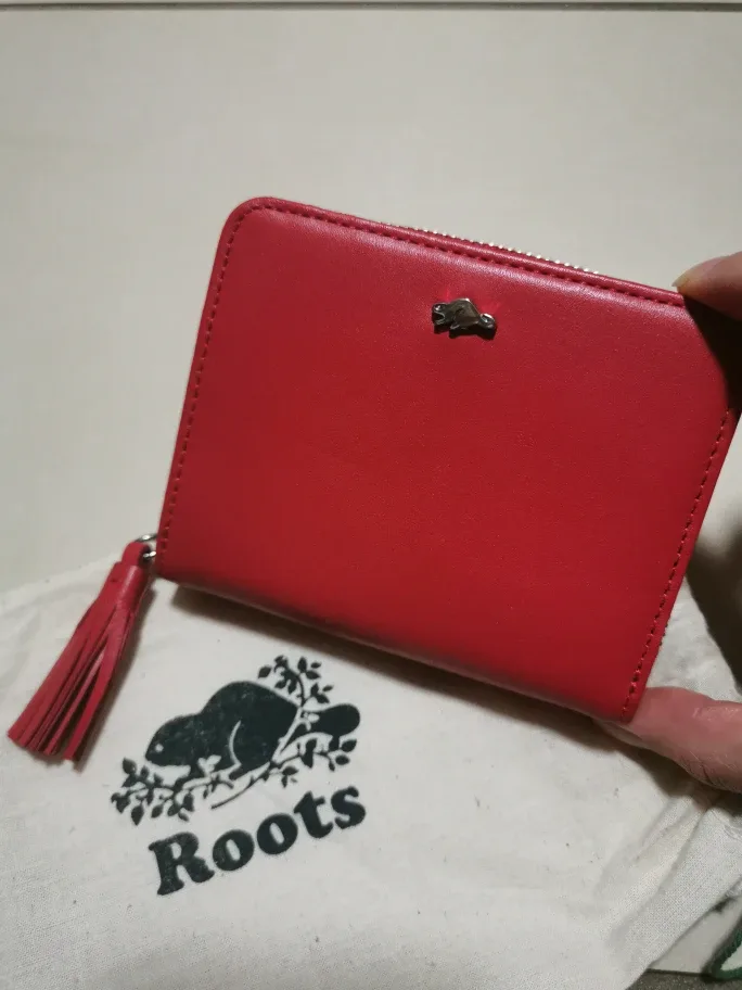 Roots Red Leather Zip Around Wallet thumbnail