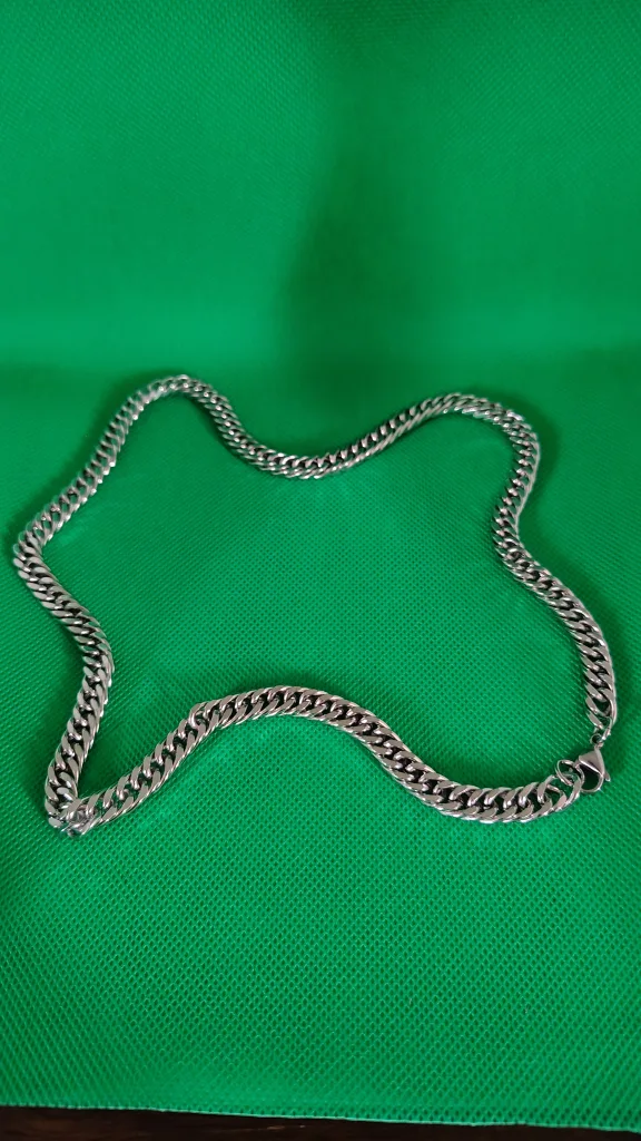 Silver Curb Chain Necklace thumbnail