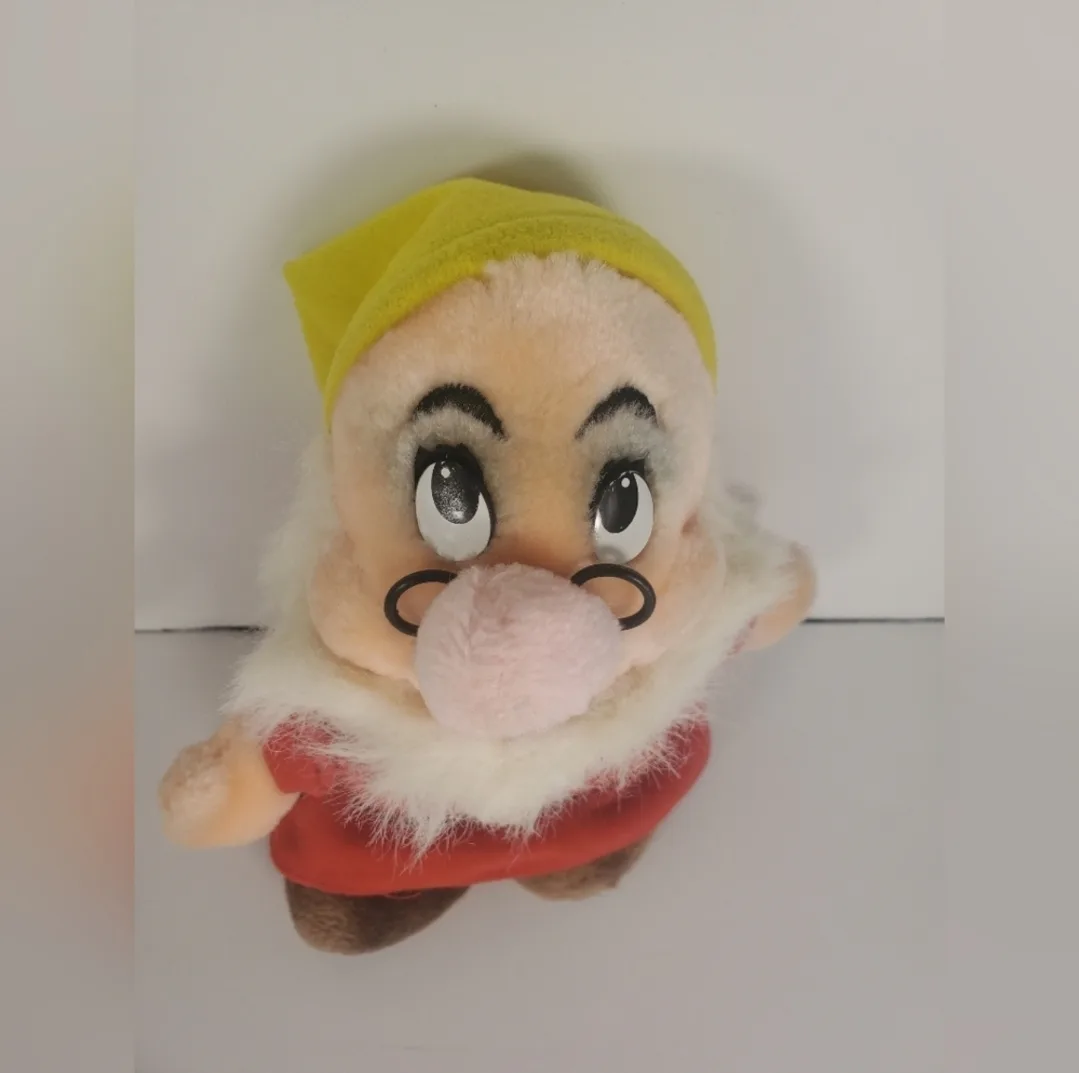 Vintage Disneyland Walt Disney Doc From Snow White image indicator(6)