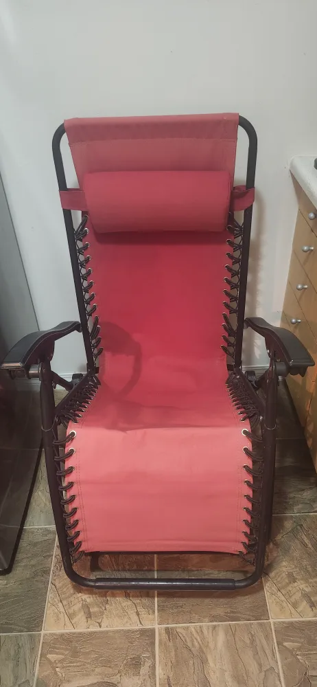 Red Zero Gravity Lounge Chair thumbnail