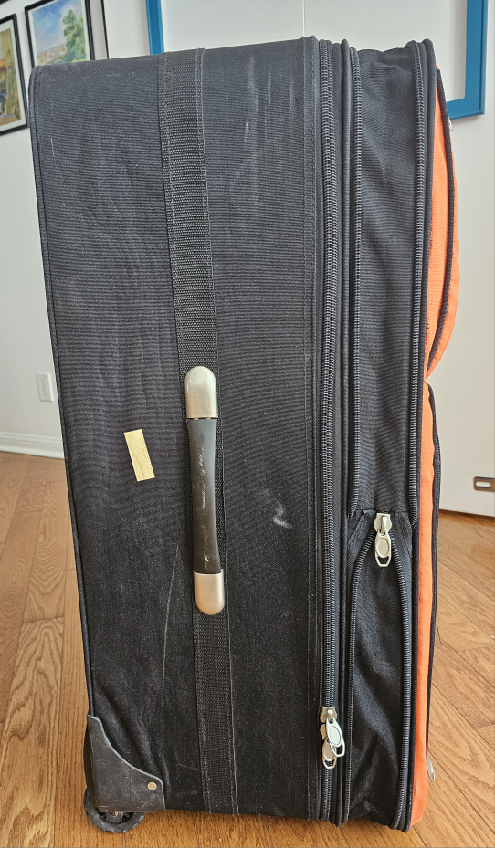 💖 Rolling Suitcase - Black & Orange - photo 3