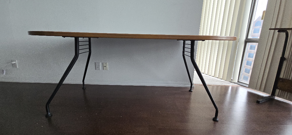Oval Wooden Dining Table - photo 4