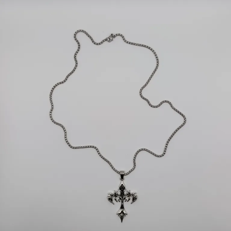 Cross Pendant Necklace, Silver thumbnail