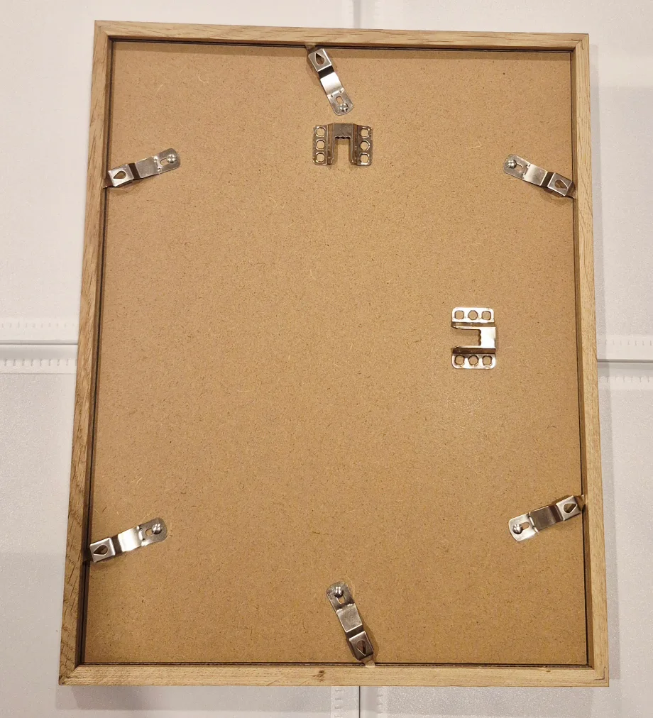 Opposite Wall 11x14 Oak Wood Frame (28x36 cm) image indicator(2)