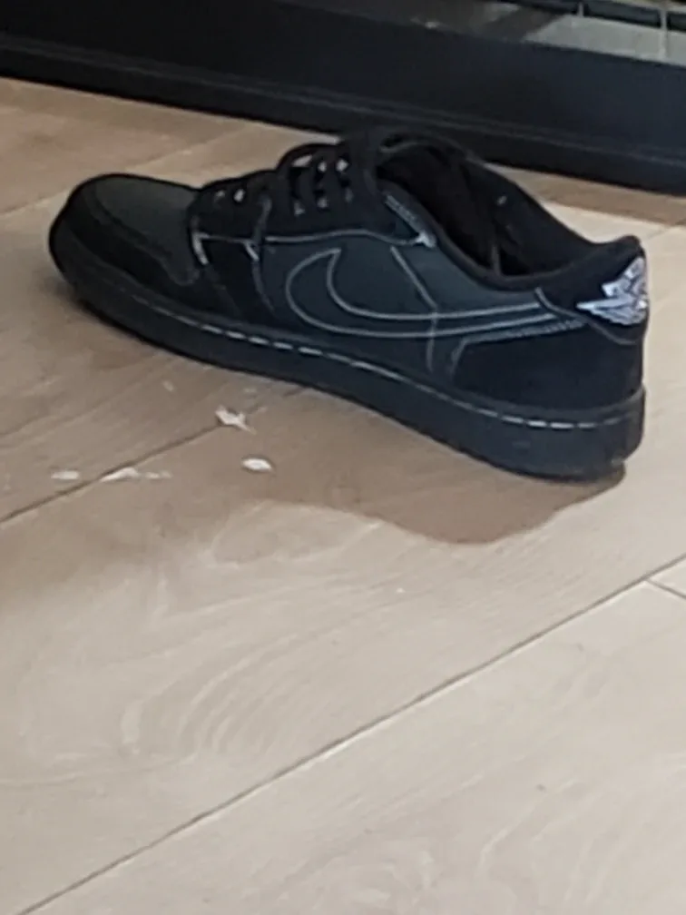 Nike Air Jordan 1 Low Black thumbnail