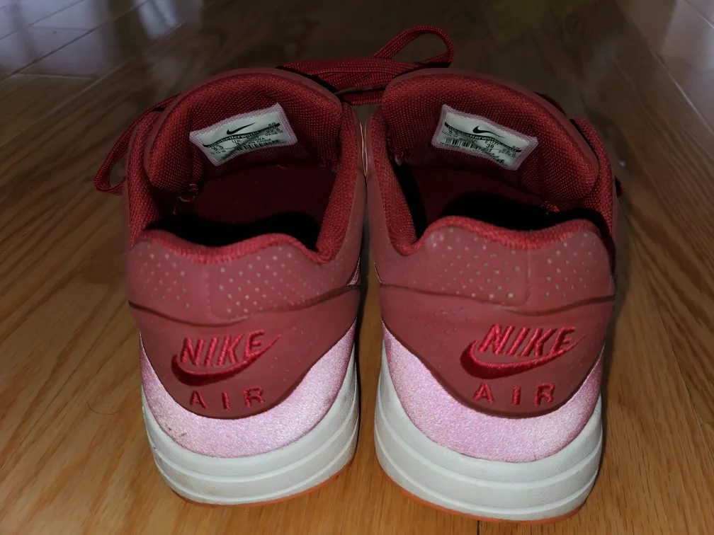 Nike Air Max Sneakers - Burgundy/Maroon image indicator(4)