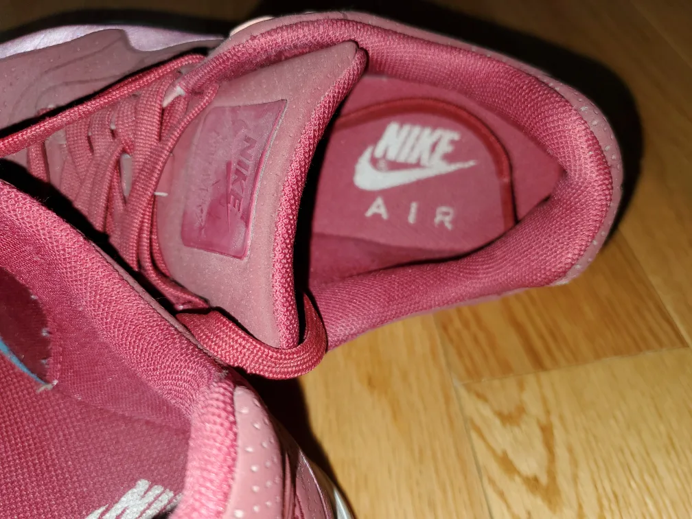 Nike Air Max Sneakers - Burgundy/Maroon image indicator(5)