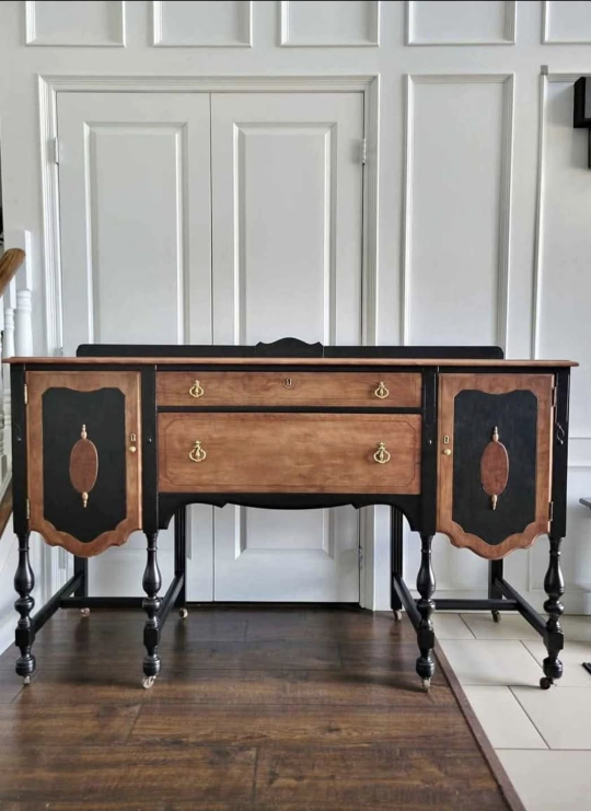 Beautiful Sideboard - Media Centre - Home Bar