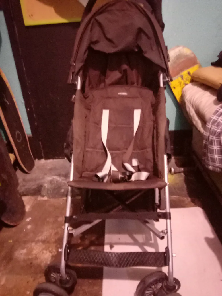 Maclaren Stroller thumbnail