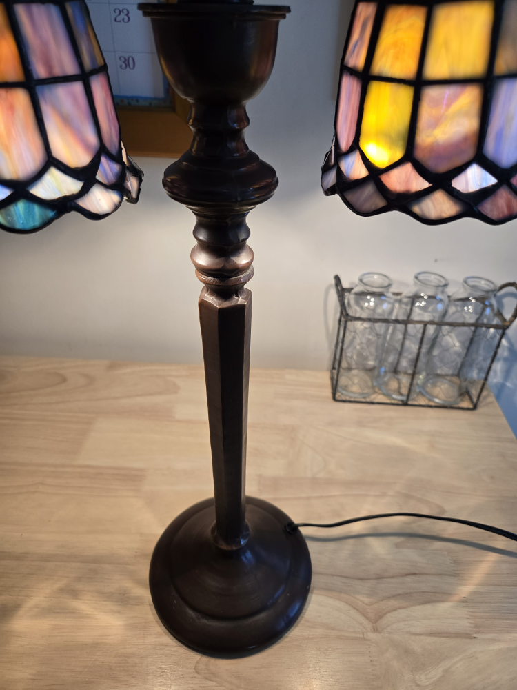 Tiffany Stained Glass Style Table Lamp - photo 3