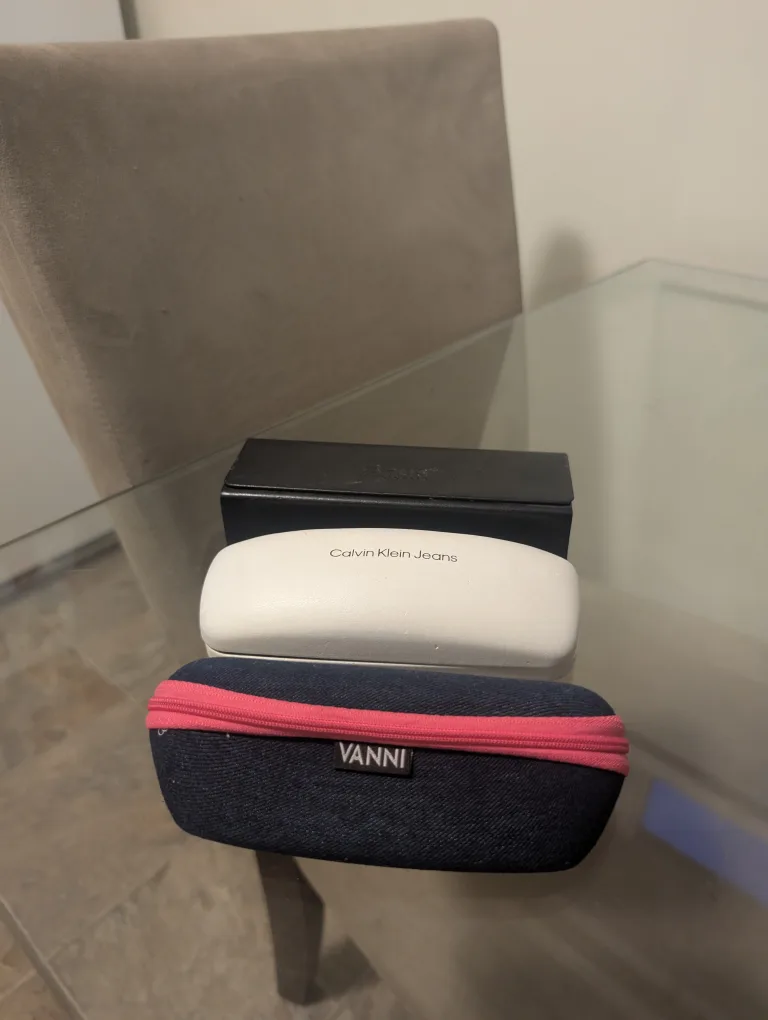 Eyeglass Cases: Vanni, Calvin Klein Jeans thumbnail