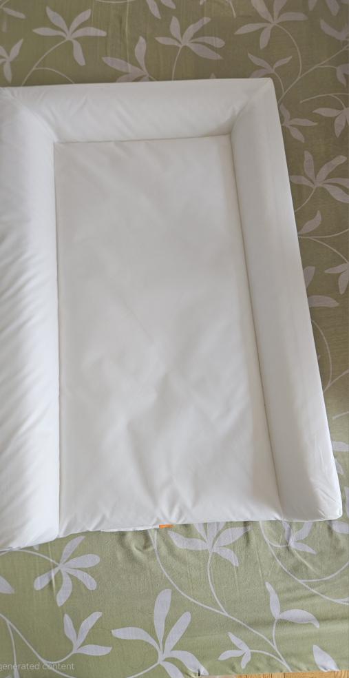 IKEA Babycare Mat - White - photo 3
