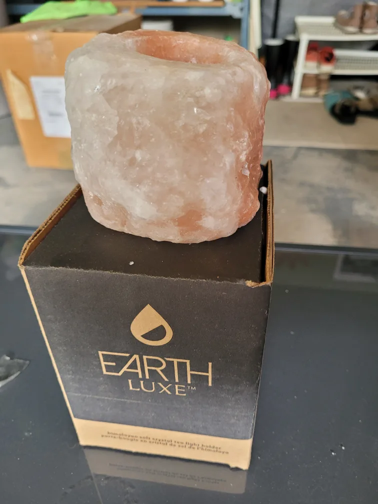 Earth Luxe Himalayan Salt Crystal Tealight Holder thumbnail